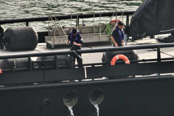 05 September 2023 - 08:54:40

-----------------------
Royal Navy experimental vessel XV Patrick Blackett departs Dartmouth